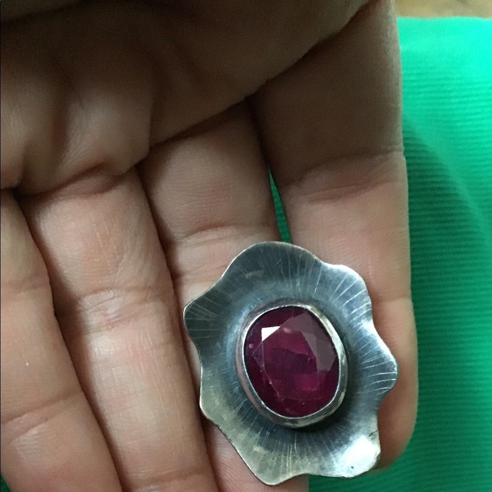 Ring - Picture 9 of 11
